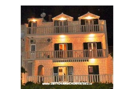 Appartements JELAVIĆ île Brac Croatie