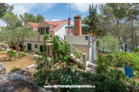 Appartement Antonio île Brac Croatie