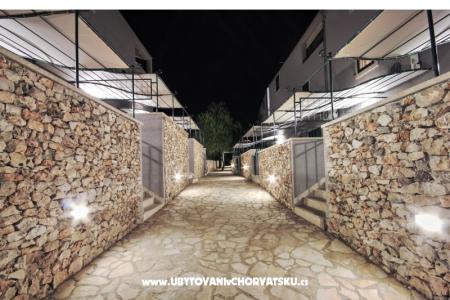 Kala mendula apartmani île Brac Croatie