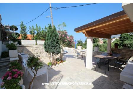 Appartements Dalmacija 1 Brela Croatie