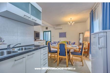 Island House Palatina foto 3