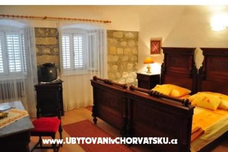 Appartements &amp; room Giron foto 4