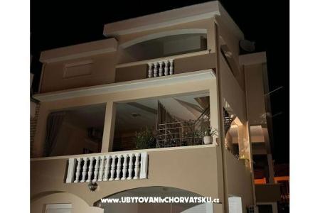 Roko Sv. Filip i Jakov Croatie