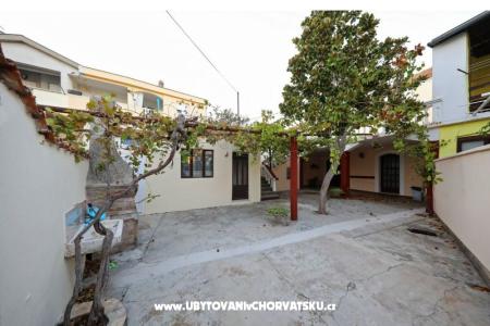 Levante - kuća za odmor – Sv. Filip i Jakov Croatie