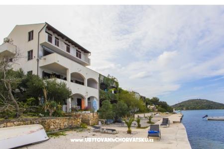 Adria Maja Appartements Peljesac Drace & Trstenik Croatie