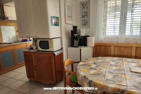 Appartement Karlobag foto 5
