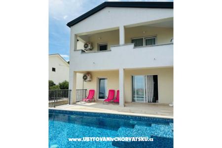 Beachfront Maison Robert avec piscine foto 3