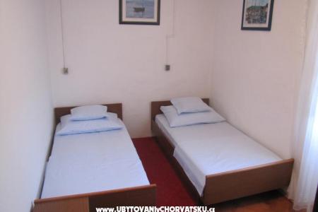 Appartements Alfirević foto 4