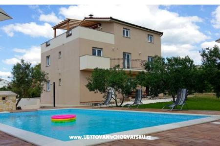 Appartements Šimetin Kastela Croatie