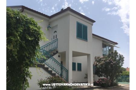 Apartaments Ela Krk île Krk Croatie