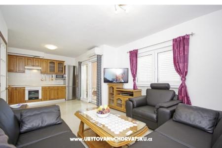 Cezar Apartman foto 4