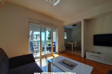 Stan centar Makarska foto 2