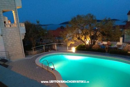 Appartements Villa MANDINA avec piscine foto 4