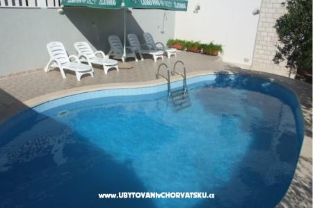 Appartements Villa MANDINA avec piscine foto 5