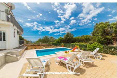 Appartements Vila Nena avec piscine foto 5