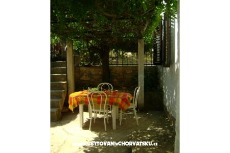 Fisherman Place,     Appartement 1/2 + foto 3