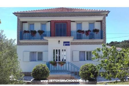Appartements A.Jelovčić île Murter Croatie