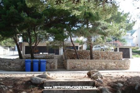 Appartements Ema foto 3