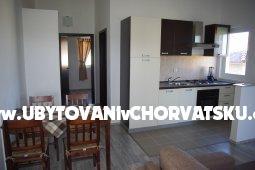 Appartements Mirko i Jela foto 4