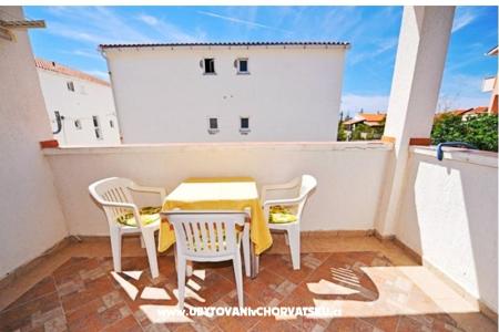 Appartement Kety foto 3