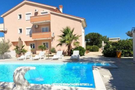 Appartements Zeneral Novalja - Pag Croatie