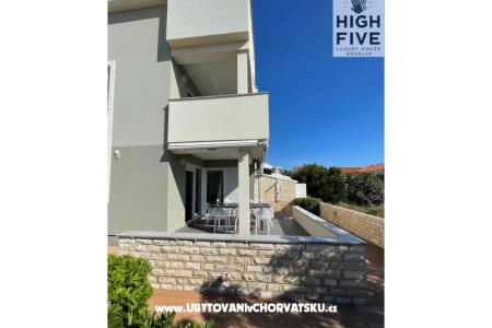 High Five Luxury Maison Novalja foto 3