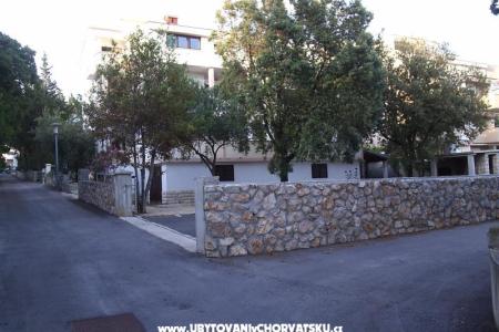 Maison familiale foto 3