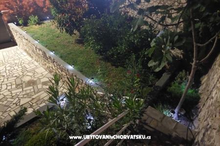 Appartements Pejaković na moru foto 3