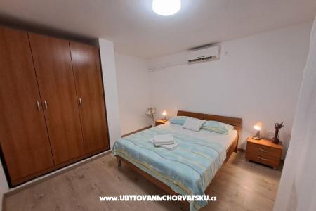 Appartements AGAVA Omis Croatie