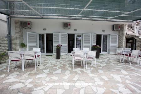 Appartements Ćurić foto 2