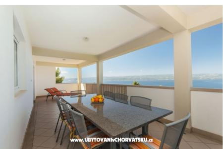 Appartements Pezo Omis Croatie