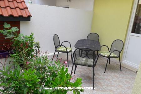 Apartments Šarić foto 5