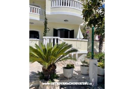 Donilena Omis Croatie