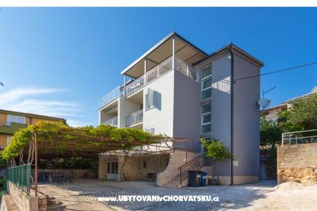 Villa Lana *** foto 2