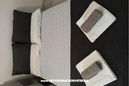 Appartements &amp; rooms Orebic foto 3