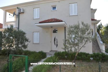 Appartements Karmen foto 4