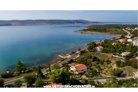 Appartements Ana Starigrad Paklenica Croatie