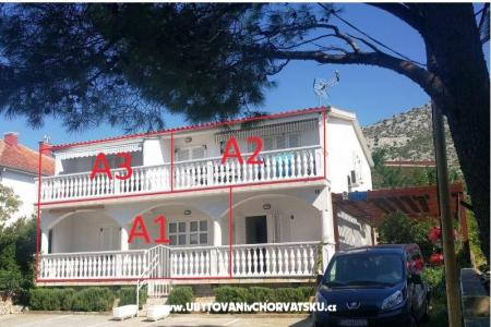 Appartements Bosi i Goli Starigrad Paklenica Croatie