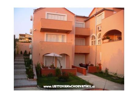 Appartements Ivan i Zeljka Pakostane Pakostane Croatie