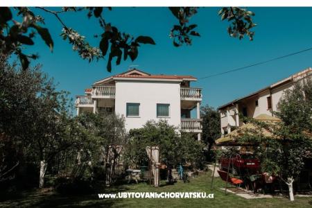 Appartements Ivišić foto 4