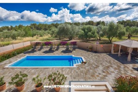  Maison avec piscine - Villa Marijana  – Petrcane Croatie