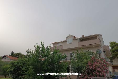 Appartement Ela Pirovac Croatie