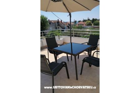 Memories Pirovac Croatie