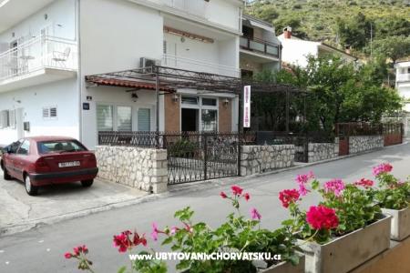 Apartmani Holiday foto 4