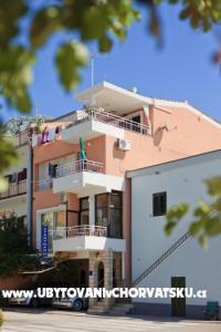 L&amp;L Appartement Podgora Croatie