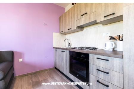 Appartements s bazenom Cvita/Podstrana foto 3