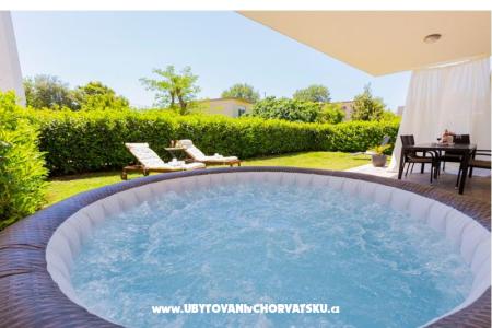 Appartement lux with garden Podstrana Croatie