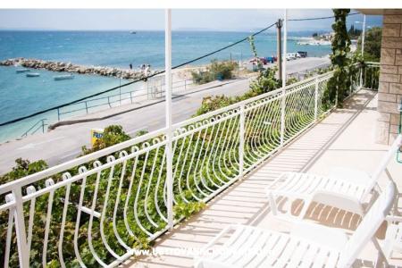 Apatman Ema Podstrana Croatie