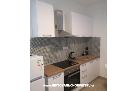 Appartements 10 metara od mora foto 3