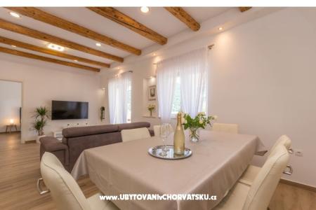 Appartements Bonaca - Prvi red do mora foto 3